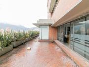 oficina en arriendo en centro internacional. Cod A1094008