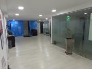 oficina en arriendo en chico norte. Cod A700200