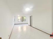 oficina en arriendo en conquistadores. Cod A2149