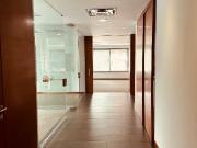 oficina en arriendo en el nogal. Cod A193