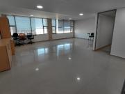 oficina en arriendo en el prado. Cod A1004