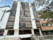 oficina en arriendo en galerias. Cod A107
