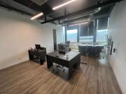 Oficina en Arriendo en Los Balsos Poblado, Medellin...