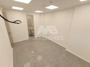 oficina en arriendo en los colores. Cod A62584