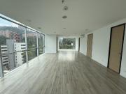 oficina en arriendo en manila. Cod A9430756