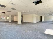 Oficina en Arriendo en Metro El Golf Augusto Leguía Sur