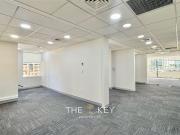 Oficina en Arriendo en Metro El Golf Augusto Leguía Sur