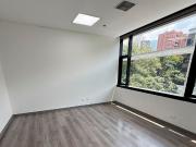 Oficina en Arriendo en Milla de Oro Poblado Medellin...