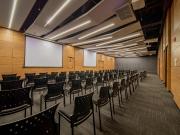 oficina en arriendo en modelia. Cod A71