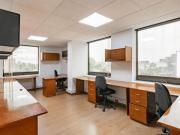 oficina en arriendo en santa bibiana. Cod A22116