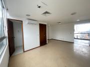 OFICINA EN ARRIENDO UBICADA EN MEDELLIN SECTOR LAURELES