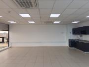 oficina en arriendo/venta en chico norte iii. Cod A1105062