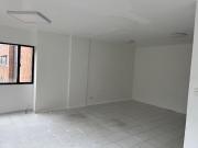 oficina en arriendo/venta en el nogal. Cod A50