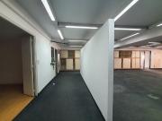 Oficina en Av. Córdoba. Valor paquete Expensa, Aysa y ABL