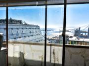 Oficina en barrio puerto, Valparaiso con vista al mar