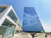 OFICINA EN CORPORATIVO TITANIUM EN VENTA EN HACIENDA EL...