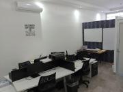 Oficina en Del Paseo Residencial