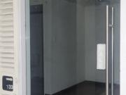 Oficina en la Urb. El Bosque para alquilar