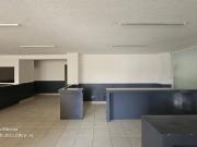 Oficina en renta dentro de edificio en boulevard Benito...