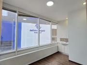 Oficina en renta en Bosques de las Palmas. Excelente...