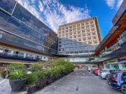 Oficina en renta en corporativo Av. Universidad...