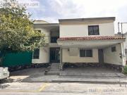 Oficina en renta en el centro de Monterrey, Col. Mirador