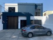 Oficina en renta en Jardines de La Patria, Zapopan, Jalisco