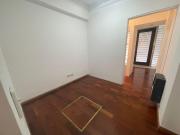 Alquiler Oficina Luminosa al Frente con Kitchenette San...