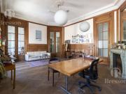 Oficina en Santa Fe y Callao. Edificio emblemático