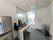 OFICINA EN VENTA 2do piso EN RECONOCIDO CENTRO...