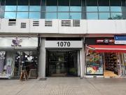 Oficina en venta con 5 despachos y sala de reuniones,...