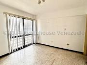 Oficina en Alquiler en Bello Monte, Caracas