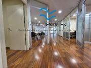 Oficina en venta en calle De Casanova, Barcelona, de 213...