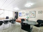 Oficina en venta en calle De Pau Claris, Barcelona, de...