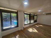 Oficina en venta en calle De València, Barcelona, de 71...