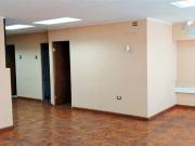 Oficina en Venta en Gran Oficina Cercano a Plaza Colón