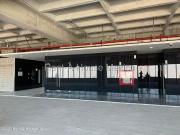 Oficina en Venta en Hacienda de las Palmas, Huixquilucan