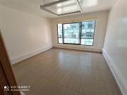 Oficina en Venta en La Concepción/Av Andrés Bello