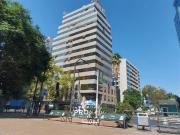 Oficina en Venta en Metro Manuel Montt / Estacionamiento