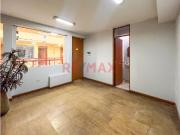 Oficina En Venta – Galería Real 4To Piso, Calle Santo...