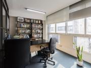 Oficina en Venta Tribunales Piso Alto Frente Luz