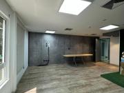 OFICINA ALQUILER 90 M2 URB. LAS MERCEDES