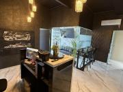 OFICINA EQUIPADA Y AMUEBLADA