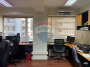 Oficina Excelente ubicación Metro Los Leones