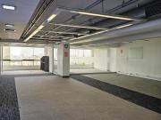 Oficina implementada de 255 m², lista para amoblar,...