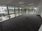 OFICINA IMPLEMENTADA EN MIRAFLORES PISO 2 609 43 1