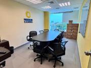 OFICINA IMPLEMENTADA Y SEMI AMOBLADA