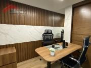 Oficina Individual en Renta en Plaza Santa Isabel