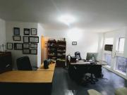 Oficina local en el Lleras