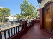 Oficina, metro Manuel Montt, barrio histórico